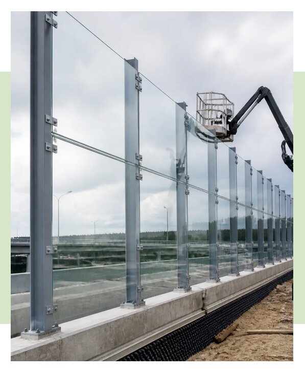 Прозрачные шумозащитные экраны для дорог и объектов в Сыктывкаре